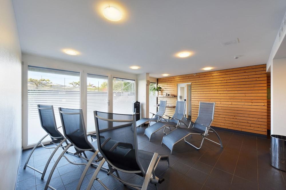 Hermitage Lake Lucerne - Beach Club & Lifestyle Hotel Exterior foto